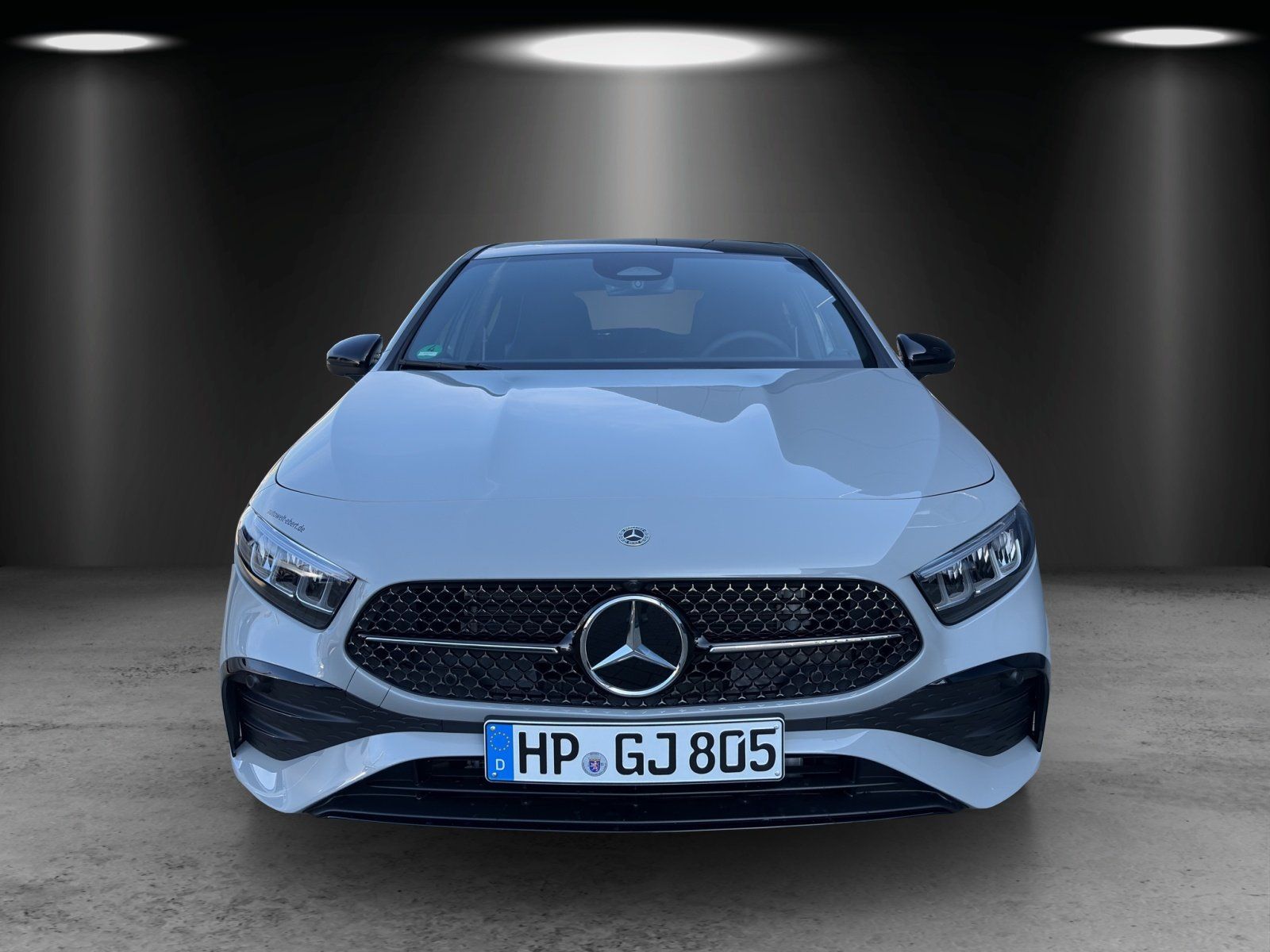 Fahrzeugabbildung Mercedes-Benz A 180 d AMG SPECIAL EDITION AHK PANODACH LED