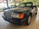 Mercedes-Benz 200CE traumhafter Zustand , Leder Klima 124tkm - Mercedes-Benz: Coupé, C124