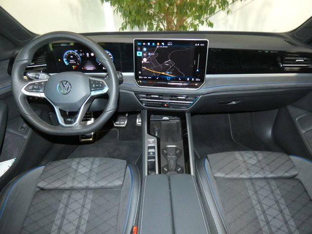 Passat Variant 2.0 TDI R-Line DSG Black Style