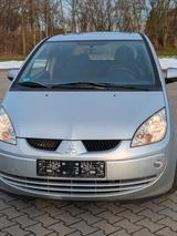 Mitsubishi Colt CZ3 1.3 Invite Invite - Mitsubishi Colt mit Schiebedach
