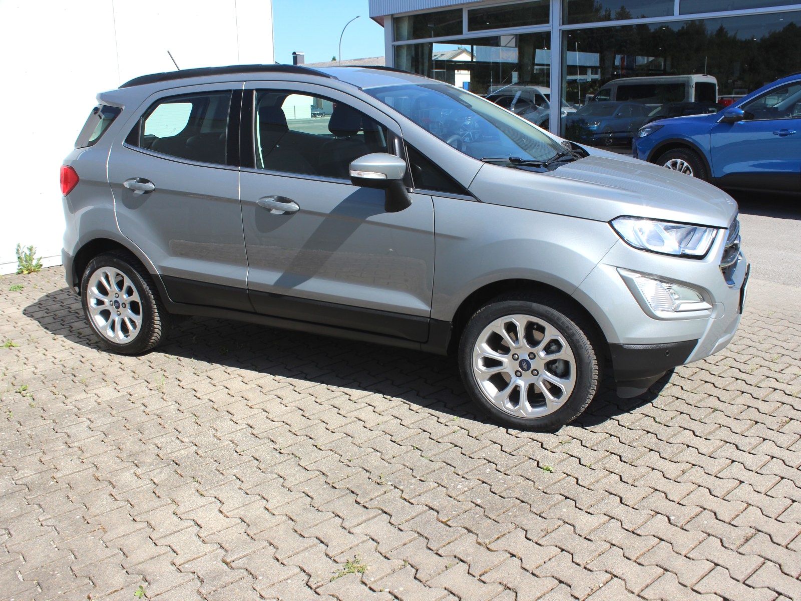 Fahrzeugabbildung Ford EcoSport Titanium 1,0 EcoBoost Start/Stopp
