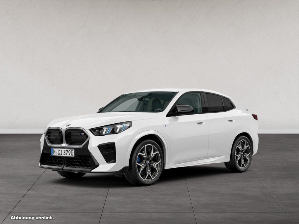 Image of BMW X2