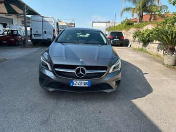 Mercedes CLA 200 - 1