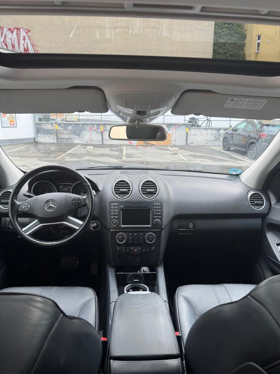 Mercedes-Benz ML 350