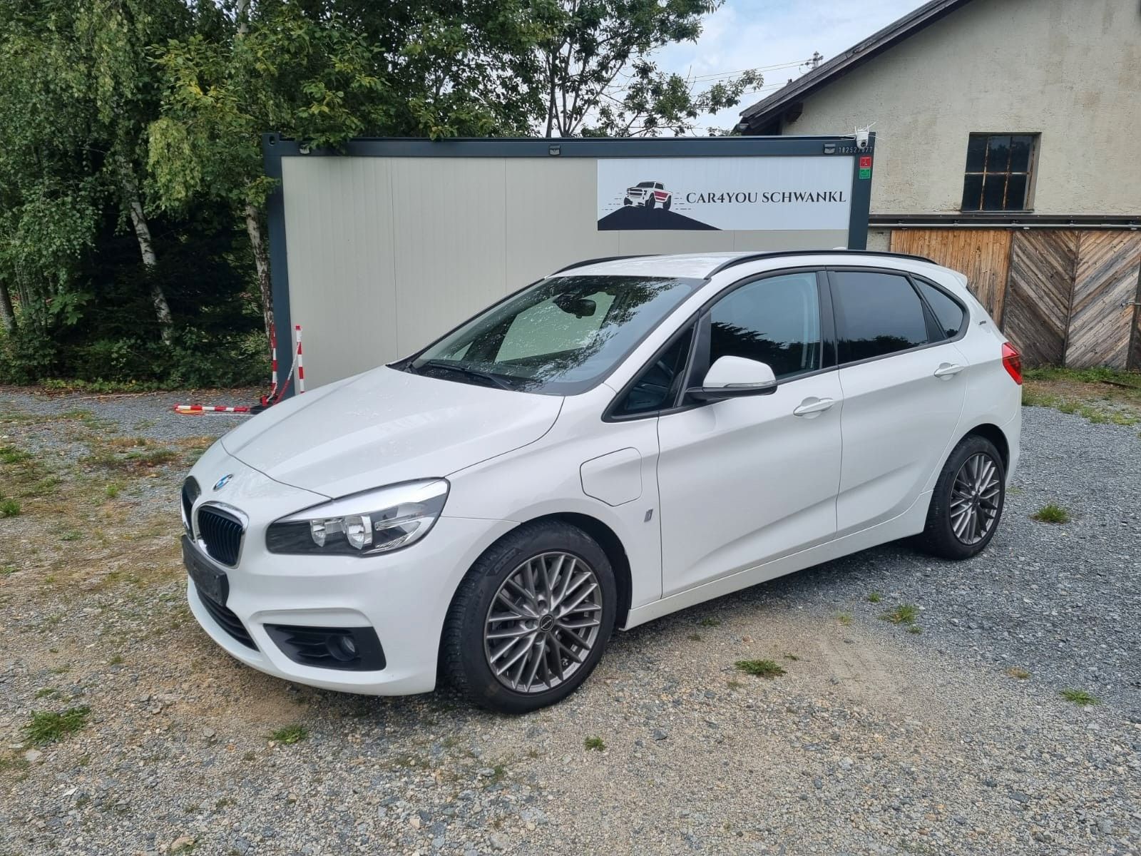 BMW 225 Active Tourer - 1