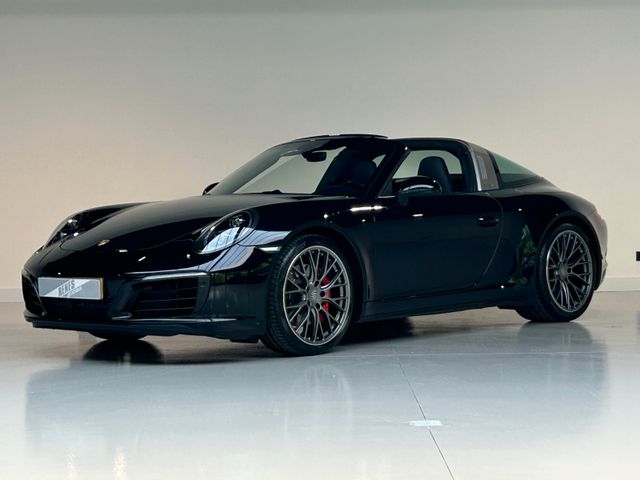 Porsche 991.2 Targa 4S Full options PZ Scheckheft