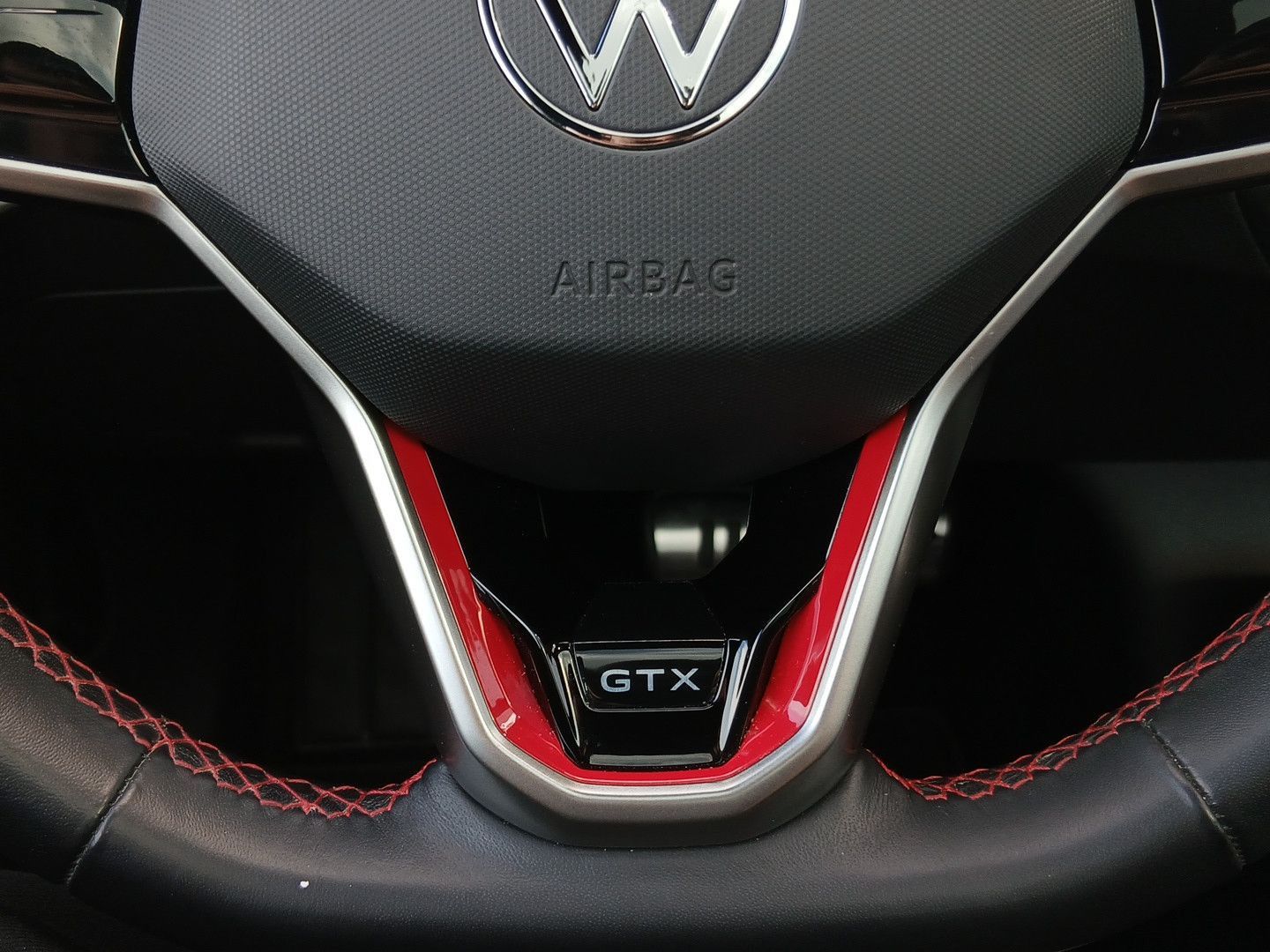 Volkswagen ID.5 GTX *PANO*IQ-MATRIX*ACC*R-CAM*NAV*SHZ* foto 24