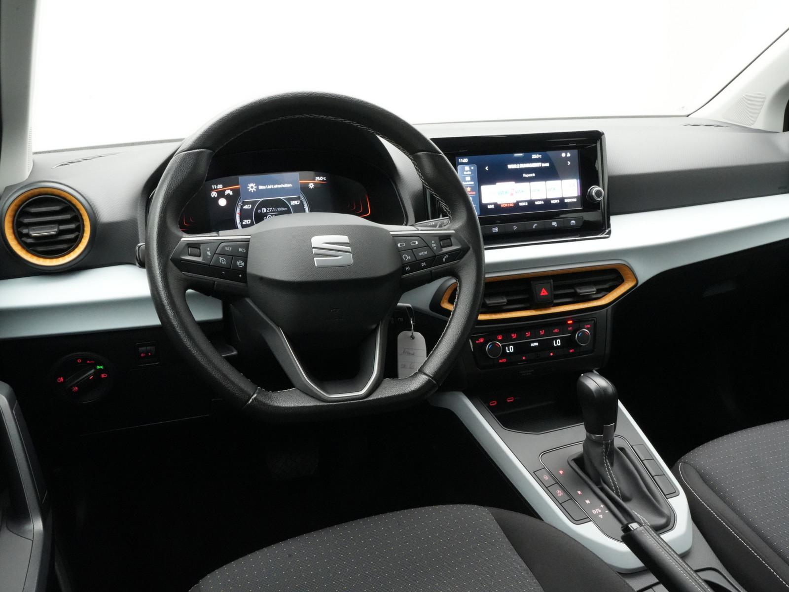 Seat Arona Style Edition DSG CARPLAY LED PORT NAVI