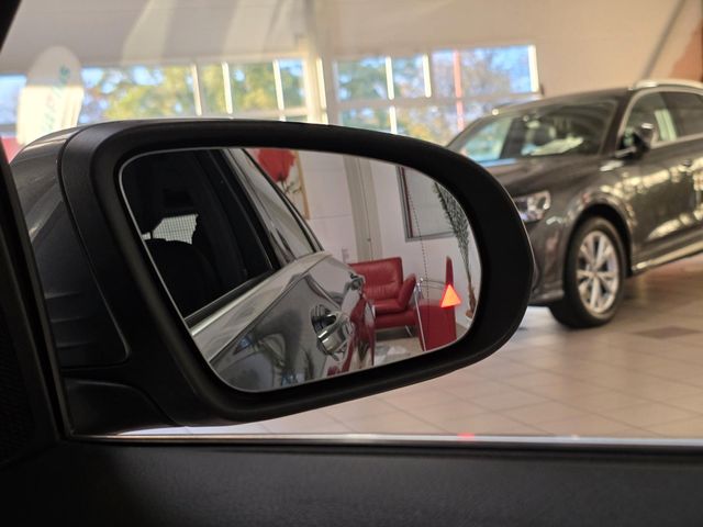 MERCEDES-BENZ C 220 — Foto 32