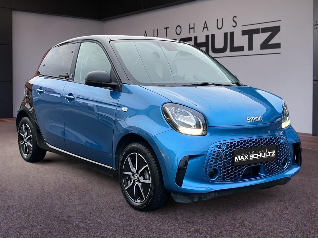 Fahrzeugabbildung Smart smart EQ forfour KLIMAAUTOMATIK*SITZH*KAMERA