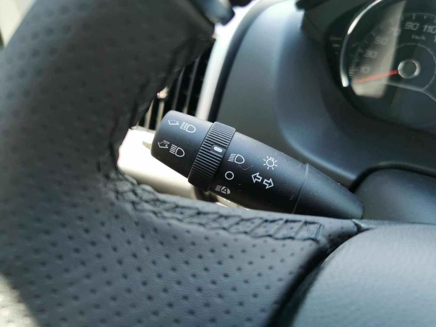 Fahrzeugabbildung Opel Movano CargoL3H3 Navi Klimaautom DAB Rückfahrkam