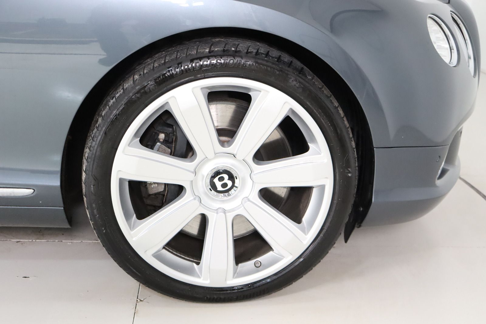 Fahrzeugabbildung Bentley Continental GT 6.0 4WD Navi * Xenon