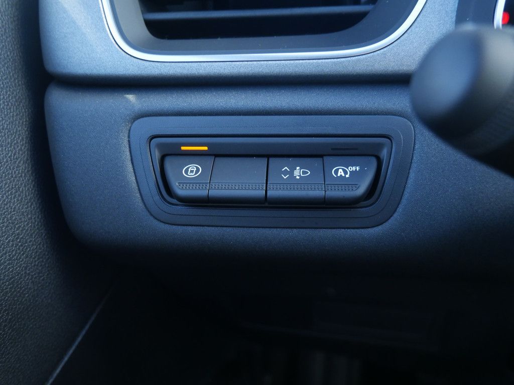 Fahrzeugabbildung Renault Captur Techno TCe 90