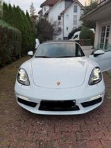 Porsche  Boxster PDK 718 BJ. 2024 - Apple CarPlay, Bose - gebrauchte Porsche Boxster aus dem Jahr 2024
