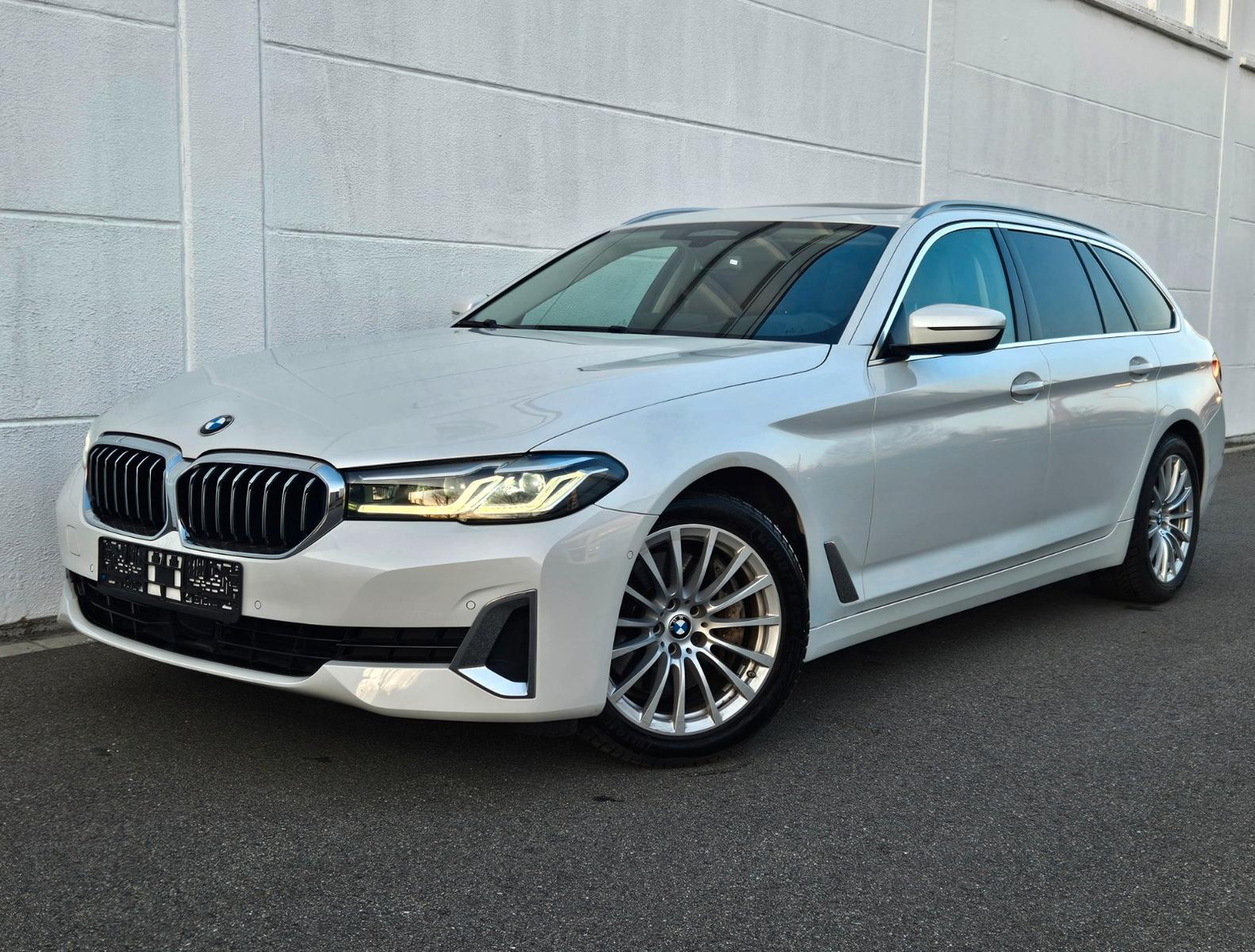 BMW 530d*HUD*LUXURY LINE*KOMF.SITZE*Dr.Ass.Prof.*AHK