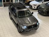 Toyota LC 150  "BLACK EDITION"-7-SITZE-360 C.-DVD R-SSD - gebrauchte Toyota Land Cruiser aus dem Jahr 2022