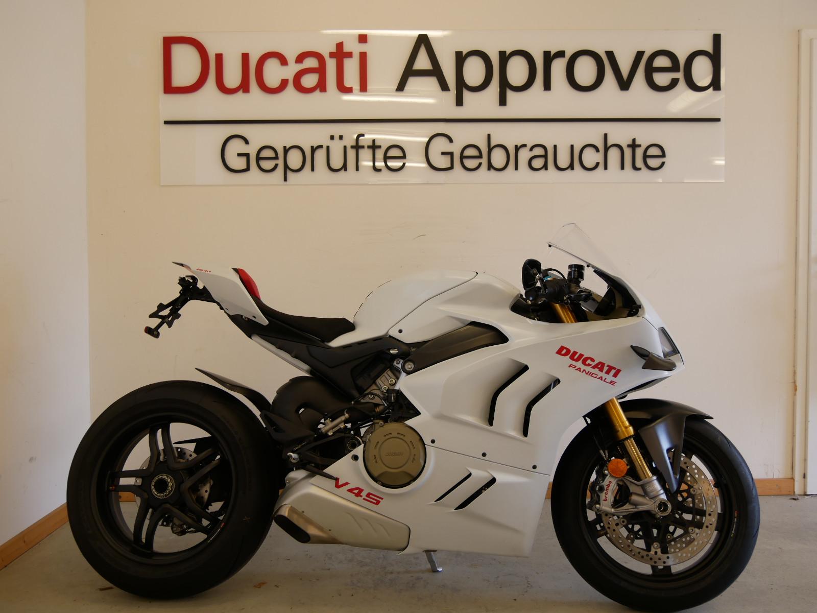 Ducati Panigale V4S