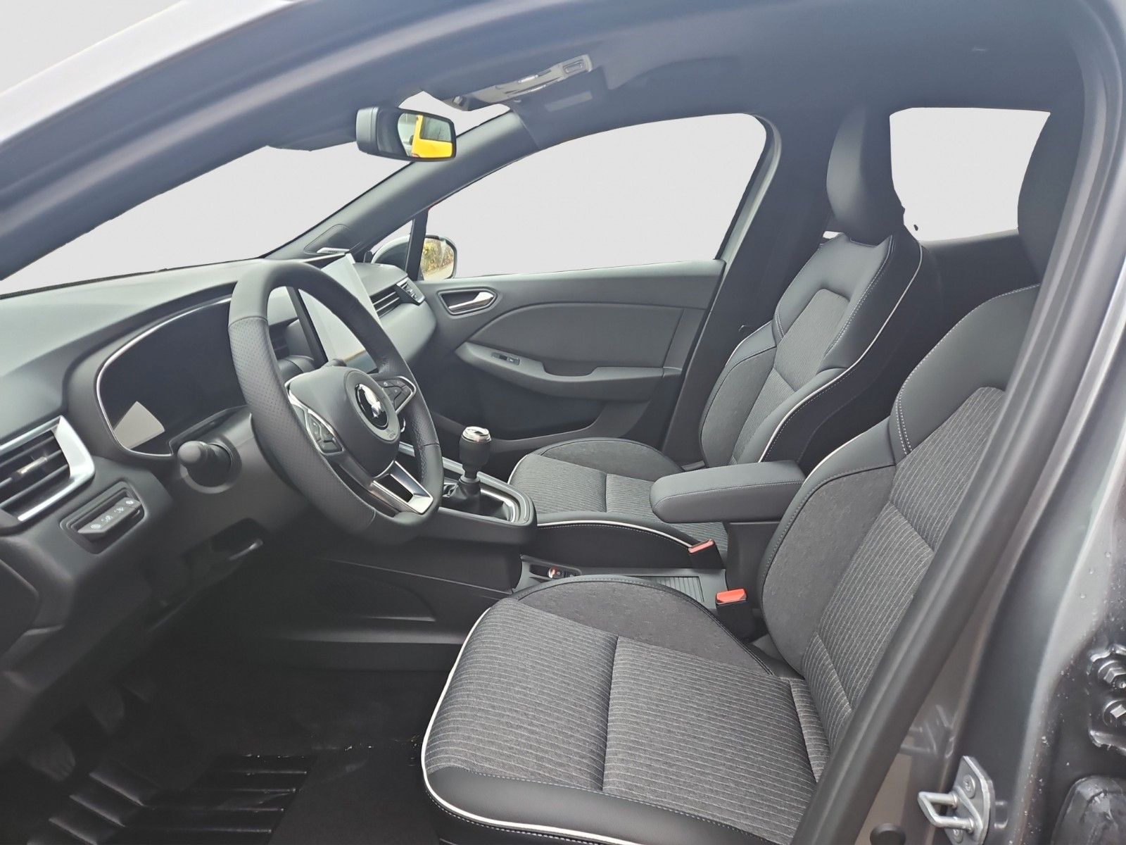 Fahrzeugabbildung Mitsubishi Colt Top Soundsystem BOSE Tageszulassung