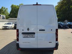 Fahrzeugabbildung Master IV Kasten 3,5t L3H2 Long Range E-TECH Adv