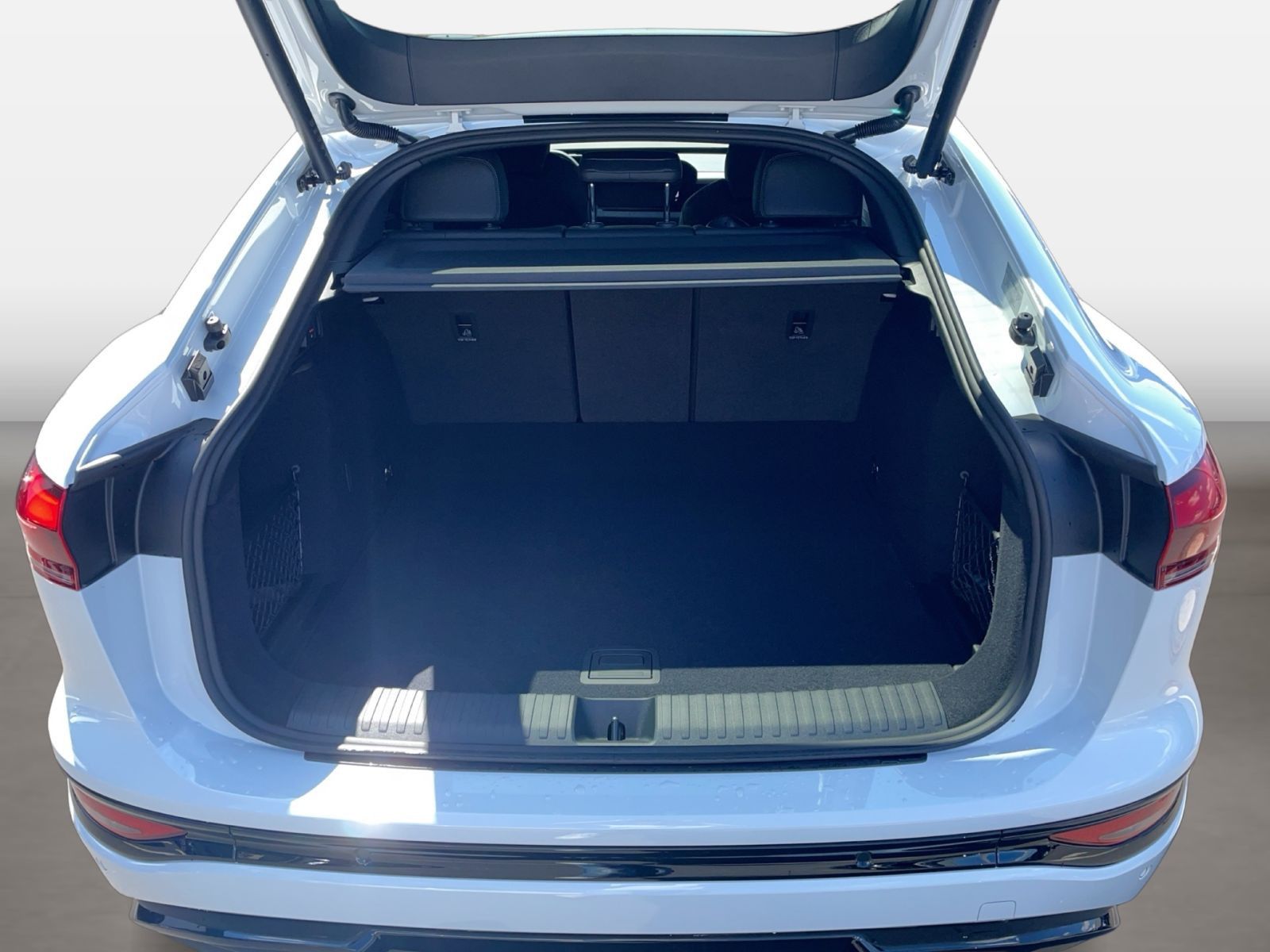 Audi e-tron - Bild 14