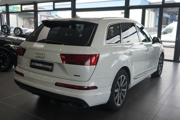 Audi Q7 - 6