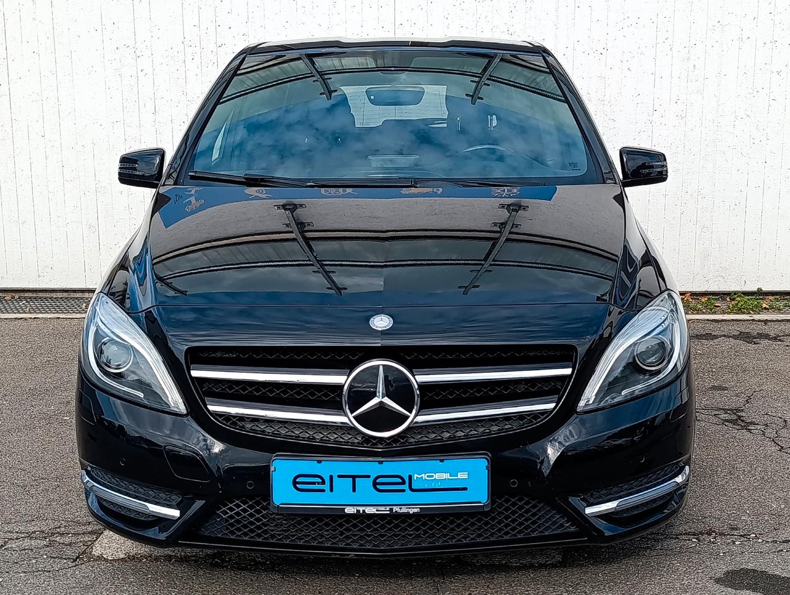 Mercedes-Benz B 220 CDI SportPaket Leder Navi Bi-Xenon Memory