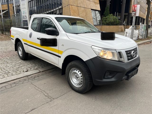 Nissan Navara NP300 Visia King Cab 4x4