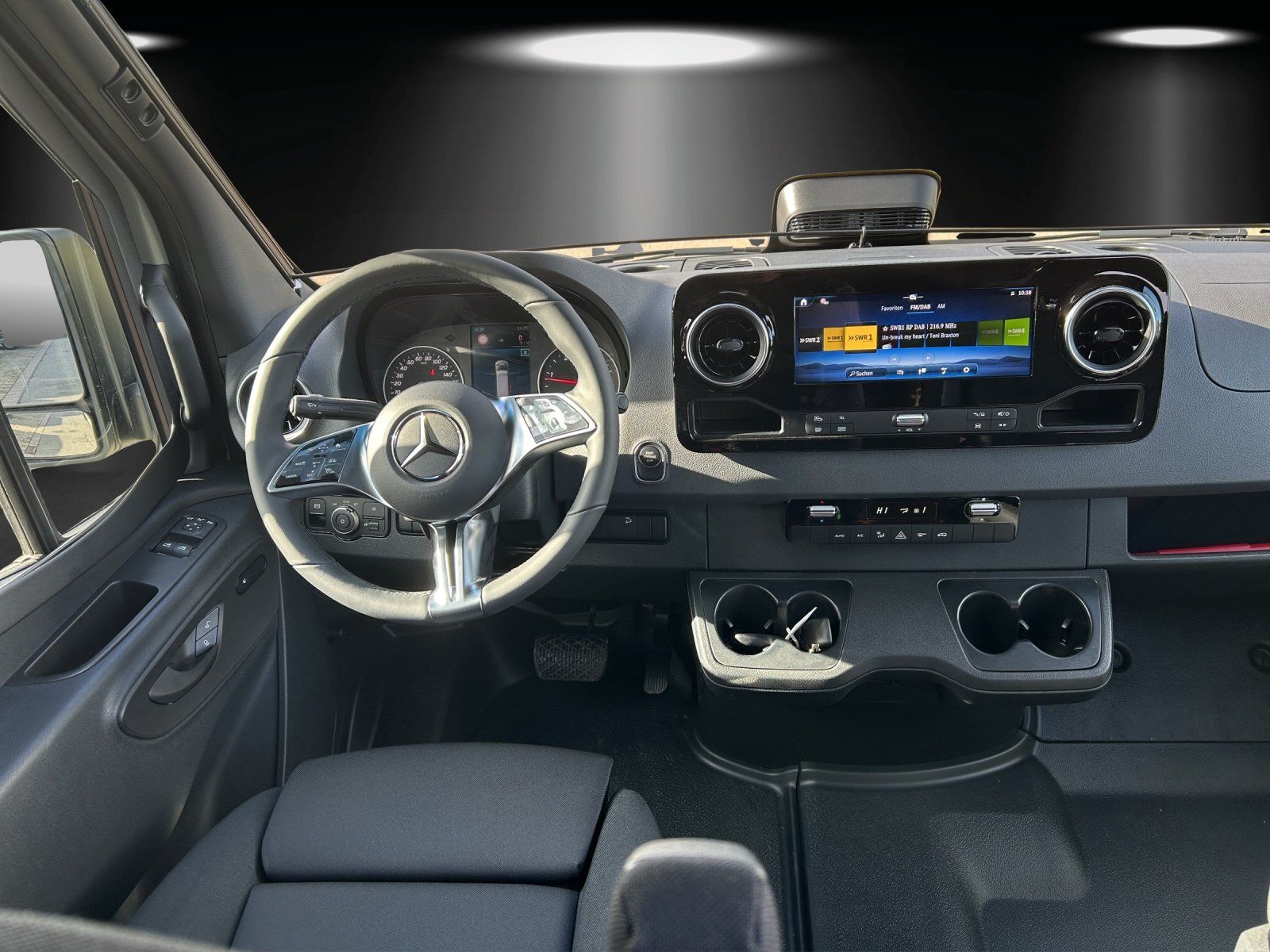 Fahrzeugabbildung Pössl Sprinter 319 Pössl Roadstar XT, Truma 4