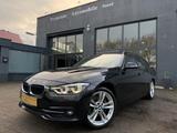 BMW 3 Touring 340 i xDrive Sport Line*PANO*H/K* - BMW 340 mit Panoramadach