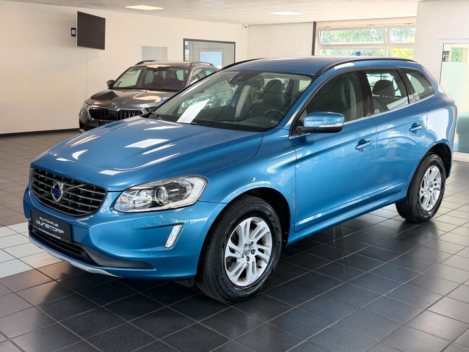 Volvo XC 60 2.0 D4 Momentum 2WD NAVI/XENON/PDC/TEMPO./