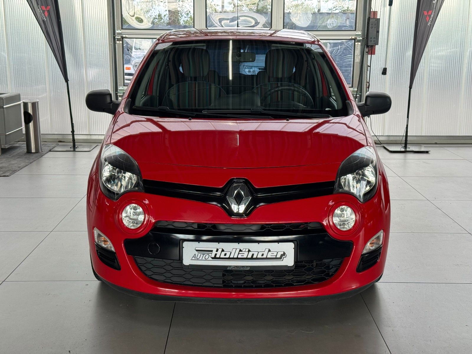 Fahrzeugabbildung Renault Twingo 1.2 Expression "Klima DAB 16"LM Tempomat"