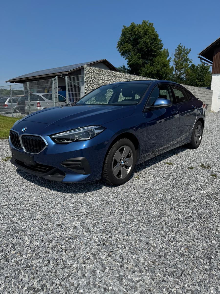 BMW 216 d Gran Coupe Advantage, Autom, Navi, PDC,