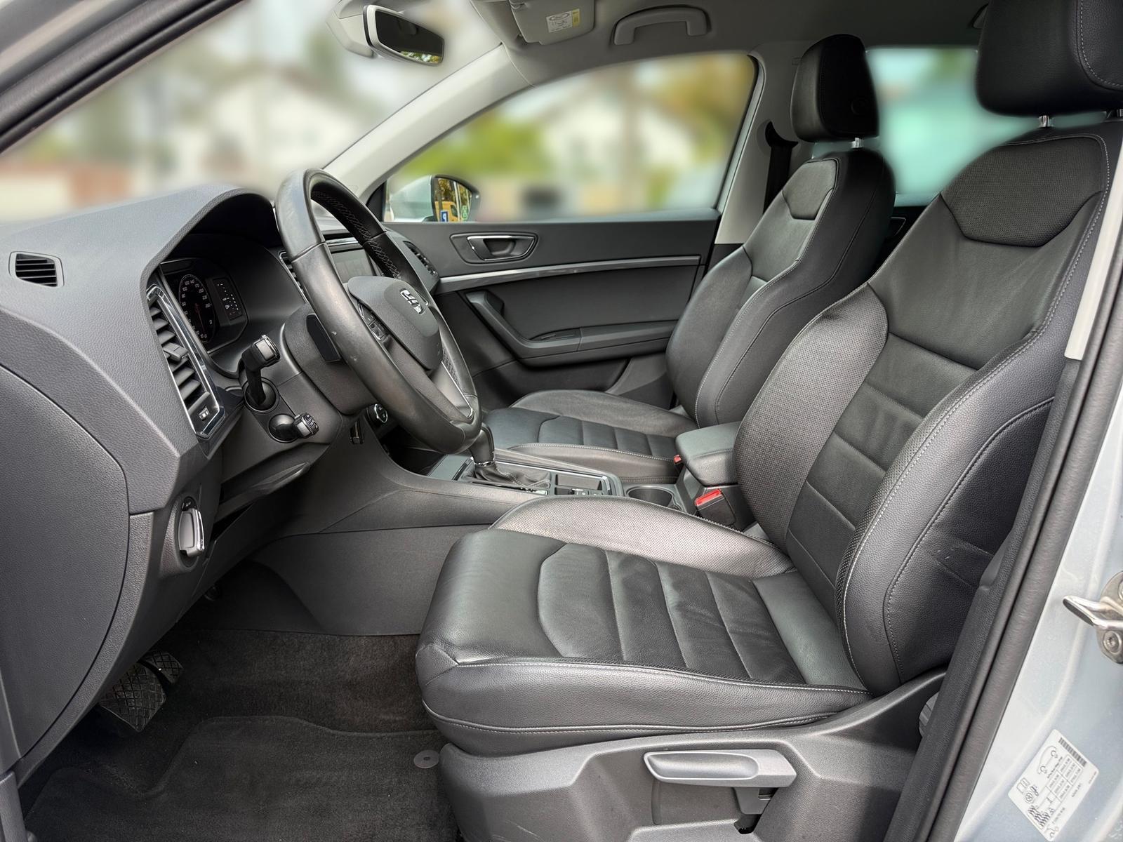 Seat Ateca 1.5 TSI ACT DSG Style NAVI ACC LED Leder
