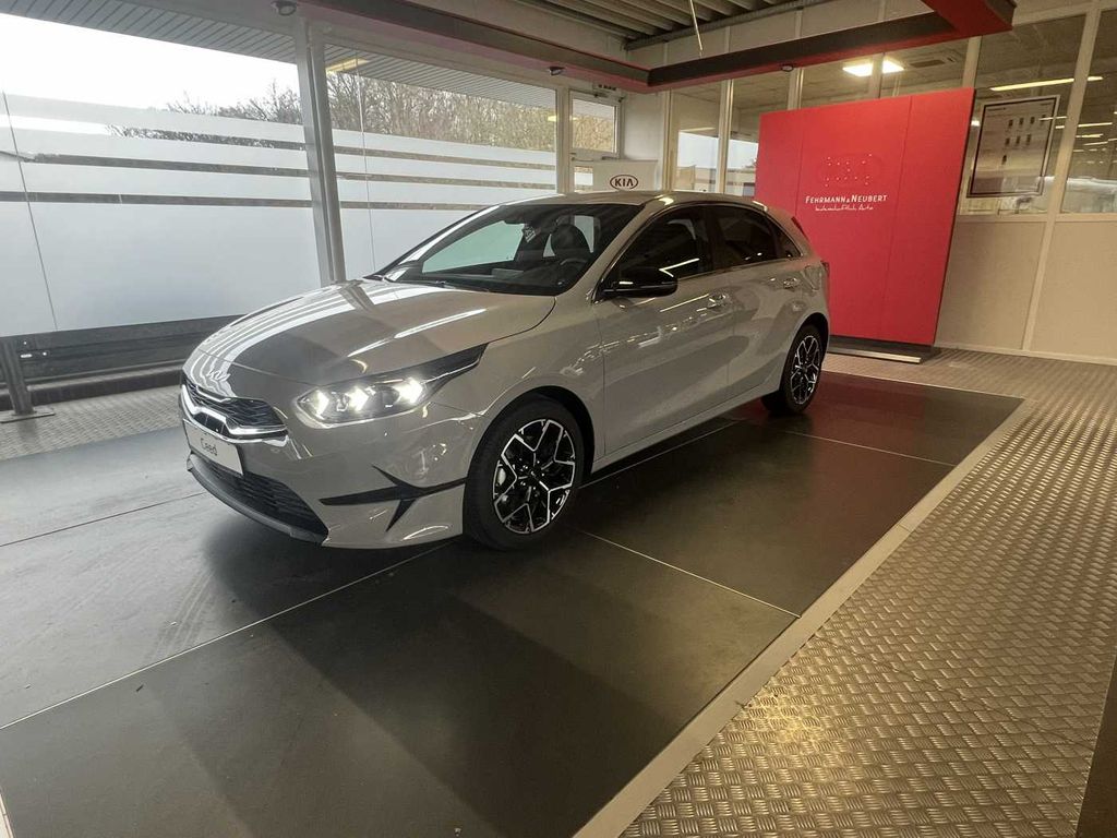 Kia cee'd / Ceed
