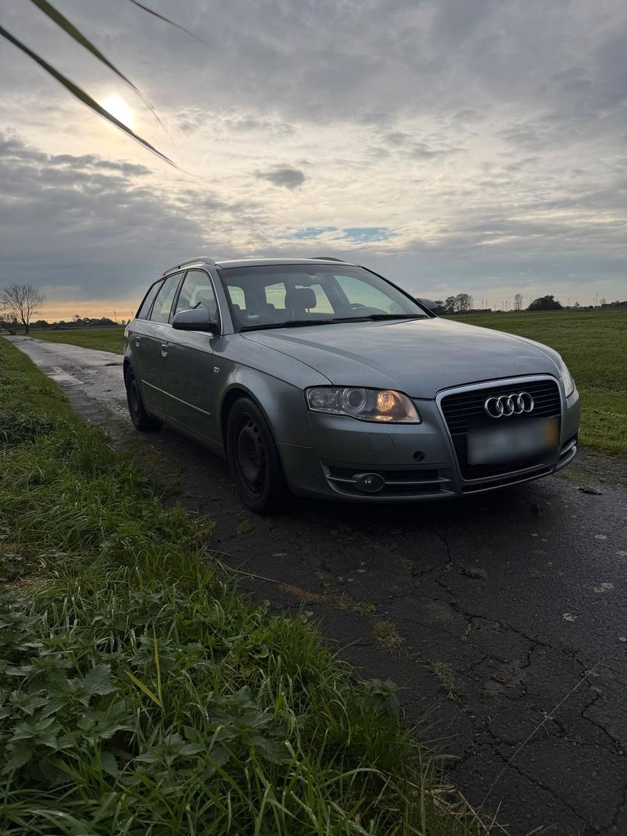 Audi A4 2007 — rear view