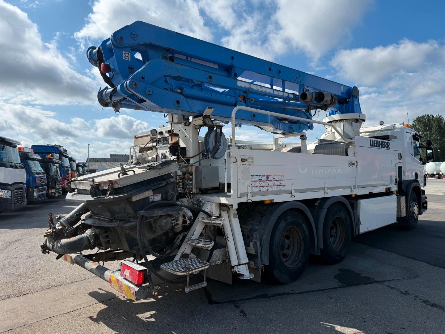 Scania P370 6x4 Liebherr THP140H 24 M4 XH Betonpumpe