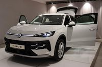 Volkswagen T-Roc - Vorschau Bild 16