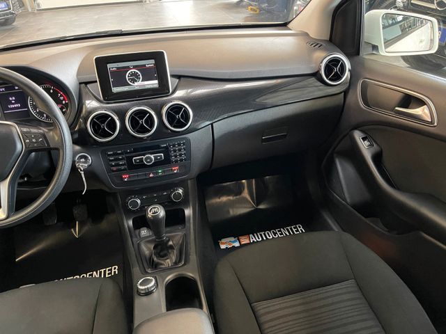 Mercedes-Benz B 180 *Kamera*Klima*Unfallfrei*