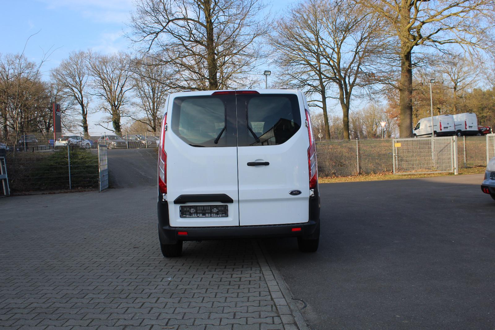 Ford Transit Custom Kombi 320 L1 (9 Sitzer)