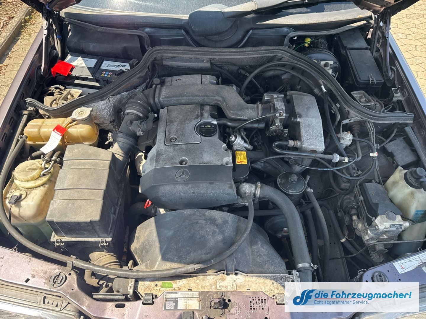 Fahrzeugabbildung Mercedes-Benz E 220 ET-Modell 220TE Alarm el.SP Spieg. *EXPORT