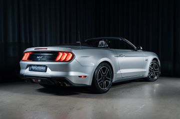 Ford Mustang - 6