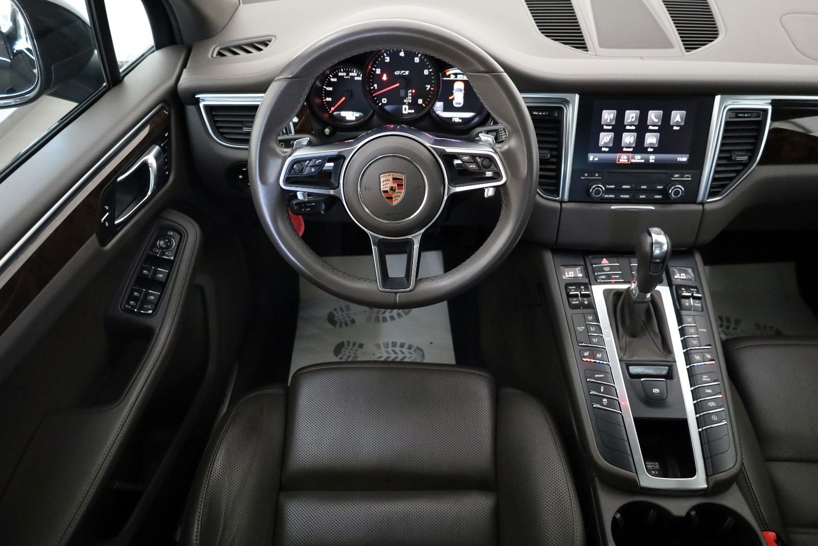 Fahrzeugabbildung Porsche Macan GTS,Sportsitze,Sitzbelüft.,Kamera,Panorama
