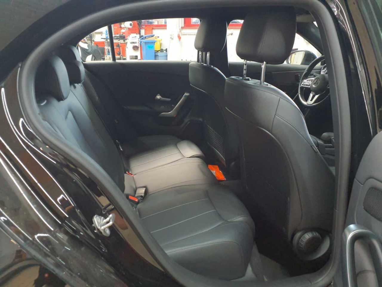Mercedes-Benz A 250e -Progressive AHK BusiP AssiP Beam