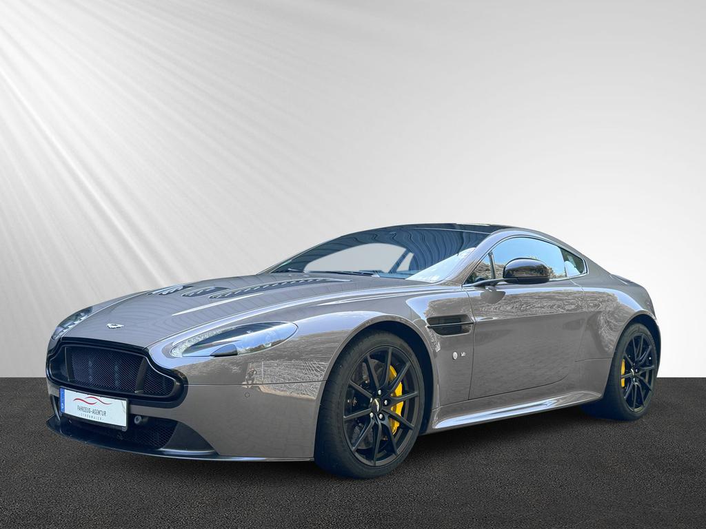 Aston Martin V12 Vantage
