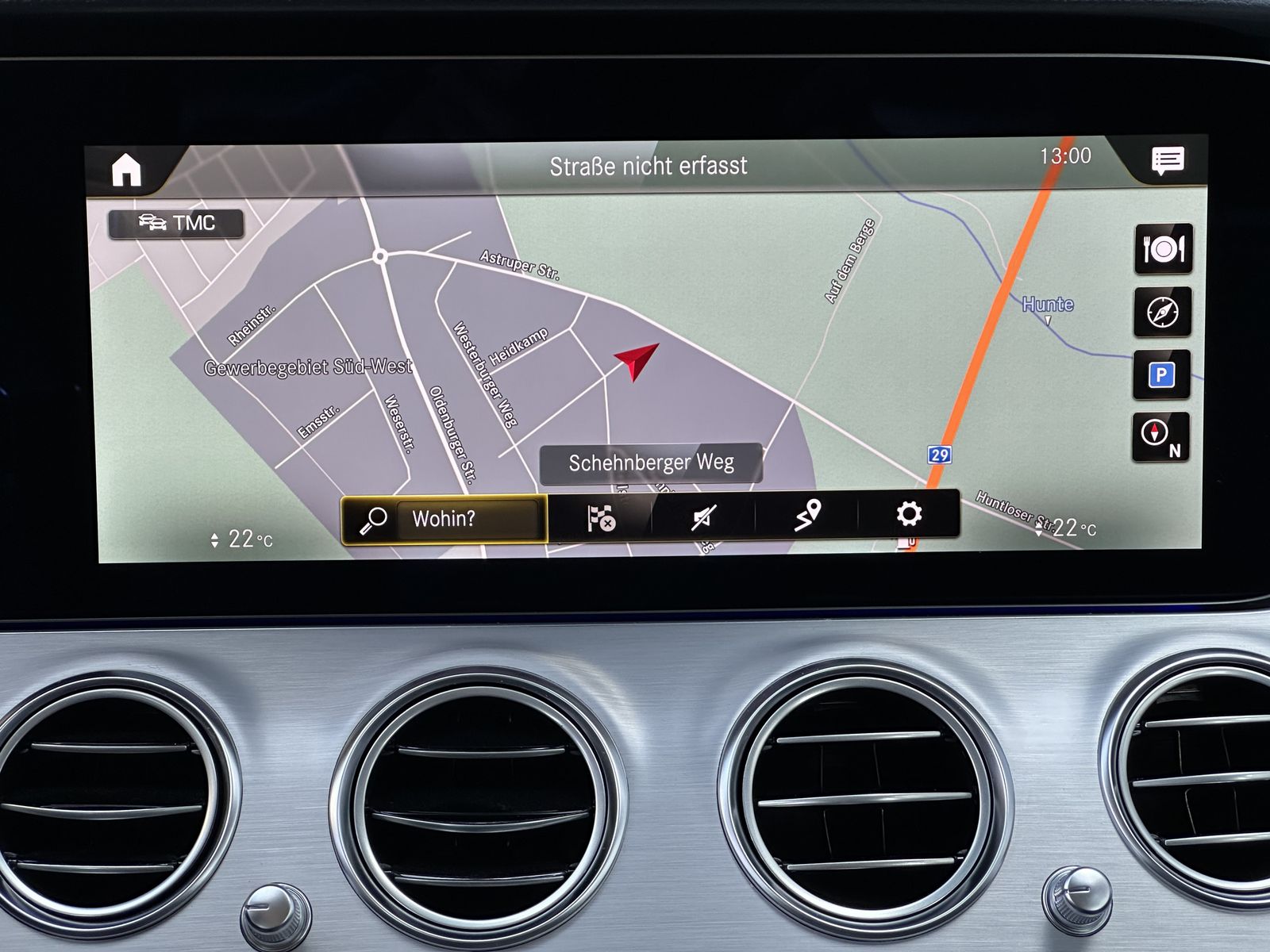 Fahrzeugabbildung Mercedes-Benz E 300de T Avantgarde NAV+LED+WIDESCREEN+360°+ACC
