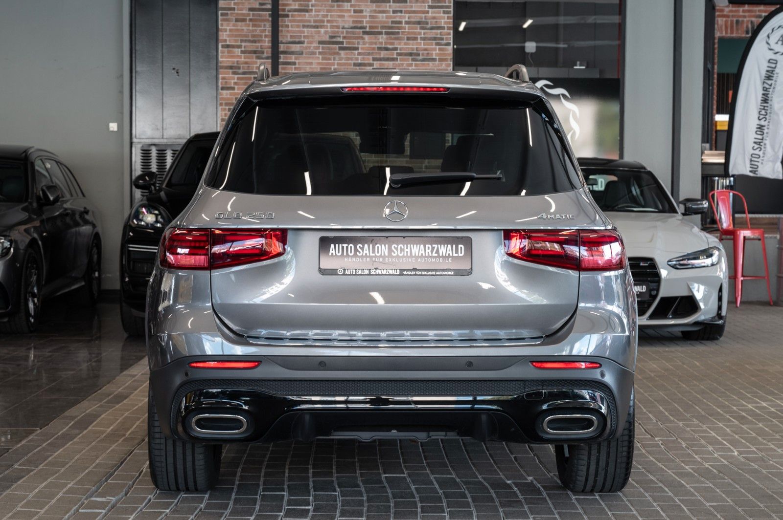 Mercedes-Benz GLB250 4M AMG-LINE NIGHT PANO AHK 360° MEMORY foto 9