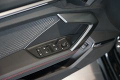 AUDI RS3 Sportback | Panoramic Roof | Bucket Seats | Carbon Fiber AUDI RS3 Sportback | Panoramic Roof | Bucket Seats | Carbon Fiber