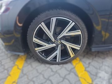Volkswagen Golf - 3
