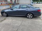 Mercedes-Benz E 200 BlueTEC - - Mercedes-Benz E 200 mit Diesel-Antrieb: Limousine