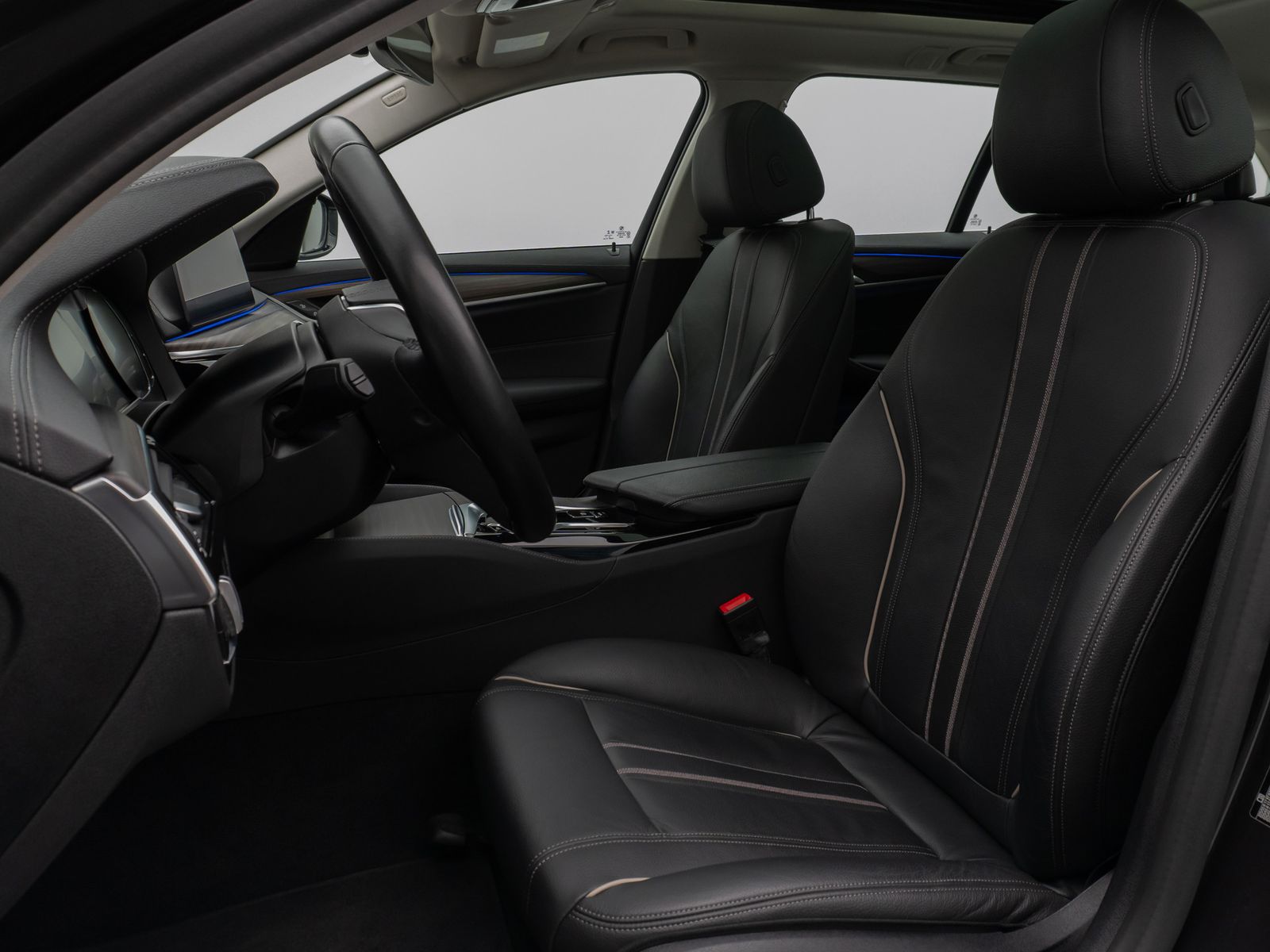 Fahrzeugabbildung BMW 530d Luxury Line Panorama Kamera DAB HiFi Alarm